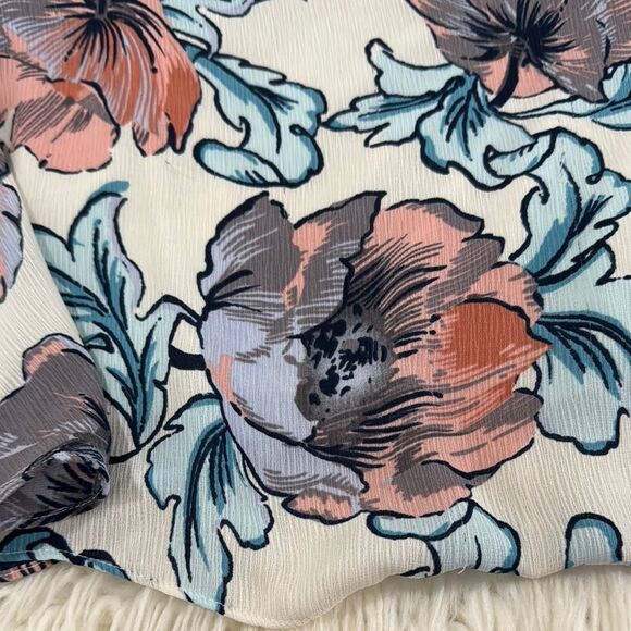 EVERLY Floral Off-Shoulder Dress Size L - Picture 9 of 9